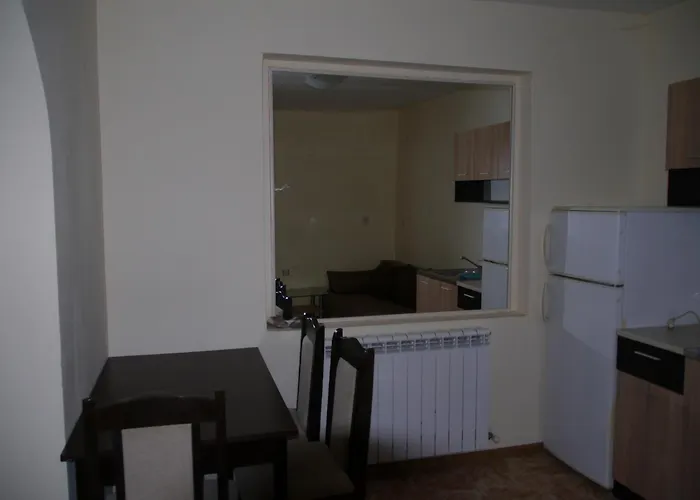 Bavaria 2* Szinemorec