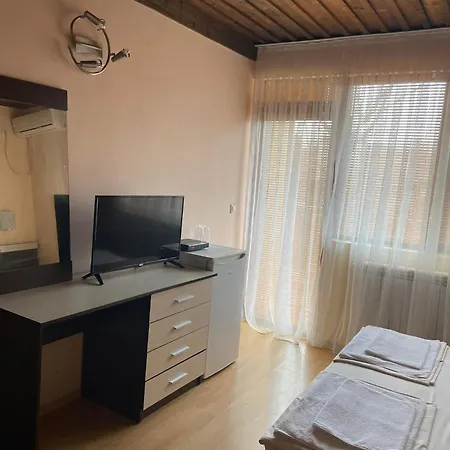 Bavaria 2* סינמורץ